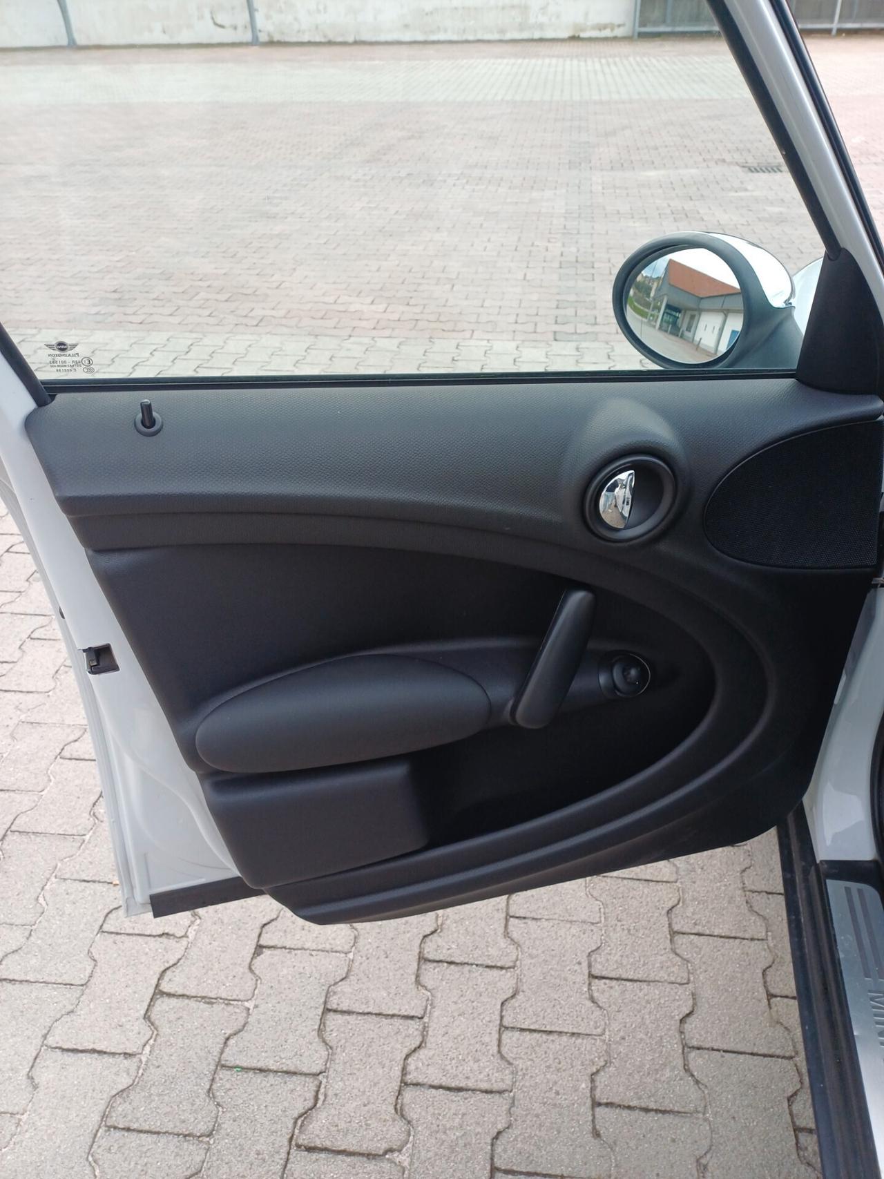 Mini Cooper D Countryman 1.6 diesel 110 cv