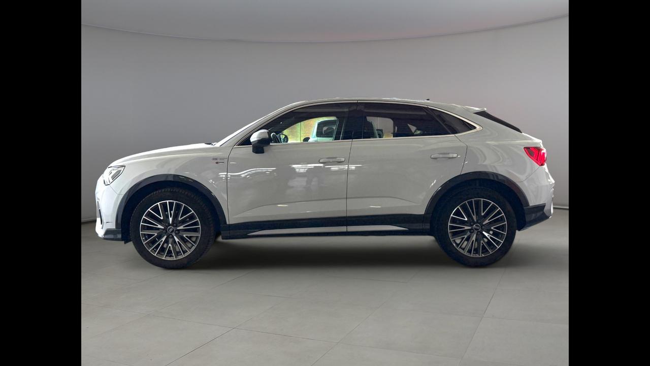 AUDI Q3 I 2019 Sportback - Q3 Sportback 35 2.0 tdi S line edition