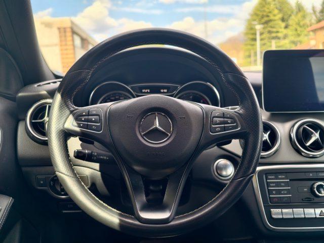 MERCEDES-BENZ GLA 220 d Automatic 4Matic Premium