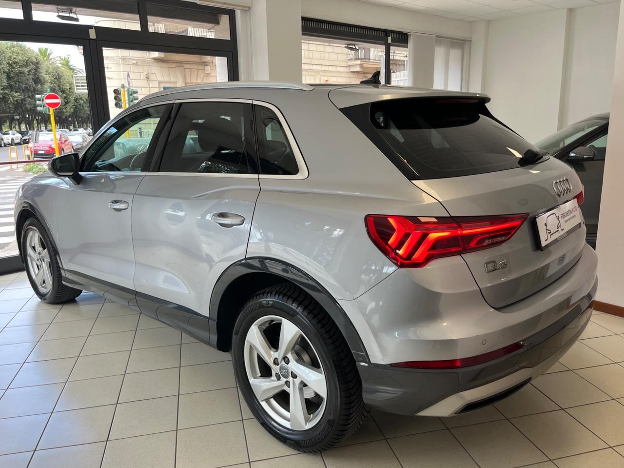 Audi Q3 35 TDI S tronic Business Advanced
