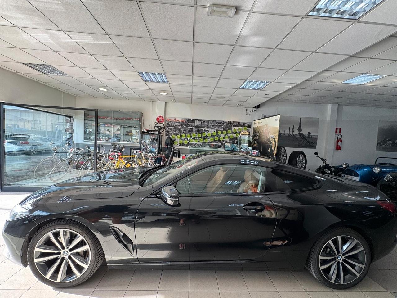 Bmw 840d xDrive Coupé INDIVIDUAL FULL PARI AL NUOVO !!!