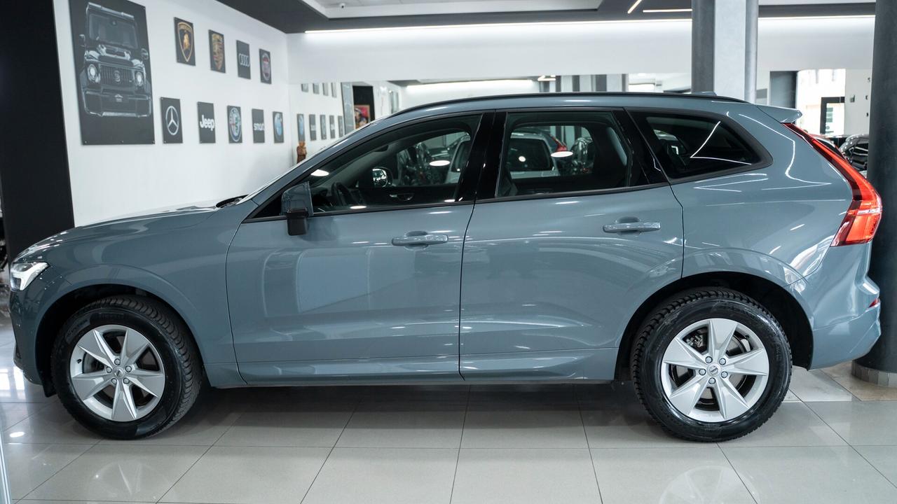 Volvo XC 60 XC60 B4D 2.0 GEARTRONIC AWD MOMENTUM SPORT LED NAVI FULL OPTIONAL