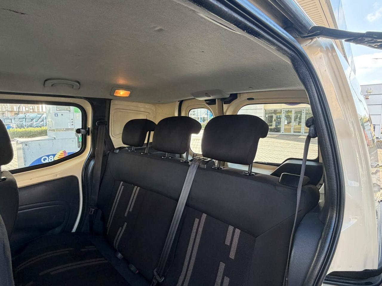 Fiat Fiorino 1.3 MJT 75CV Combi Semivetrato