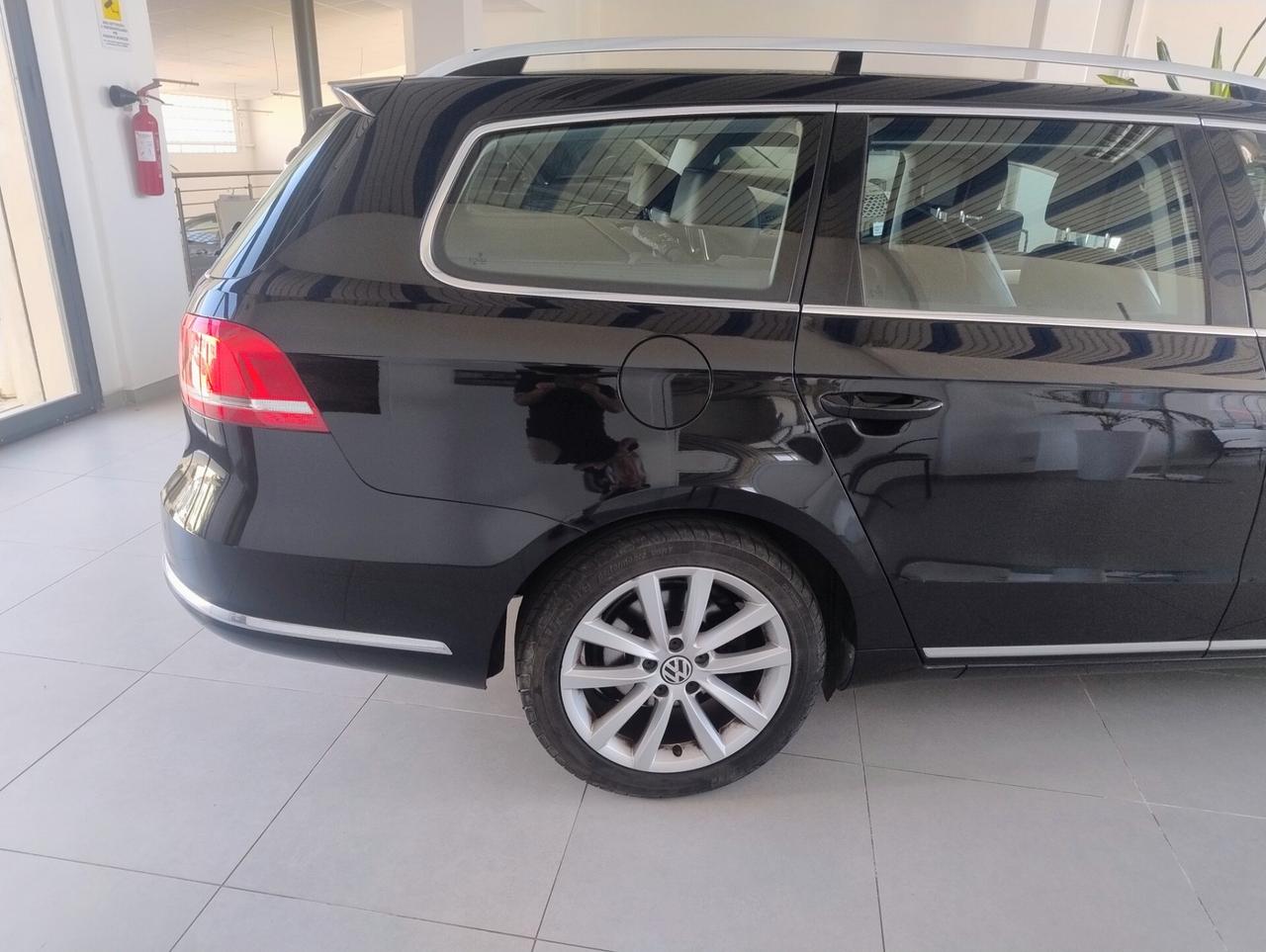 Volkswagen Passat Var. 2.0 TDI Highline BlueM.Tech.