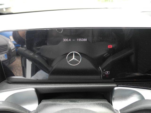 MERCEDES-BENZ GLB 200 d 4Matic Business Extra autom. -7 POSTI- IVA Detr.