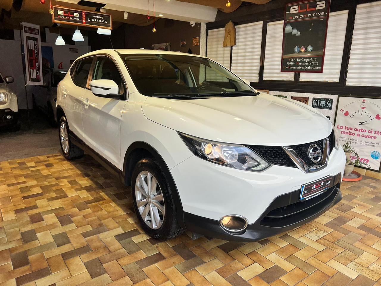 NISSAN QASHQAI 1.6 DCI 4x4 GANCIO TRAINO