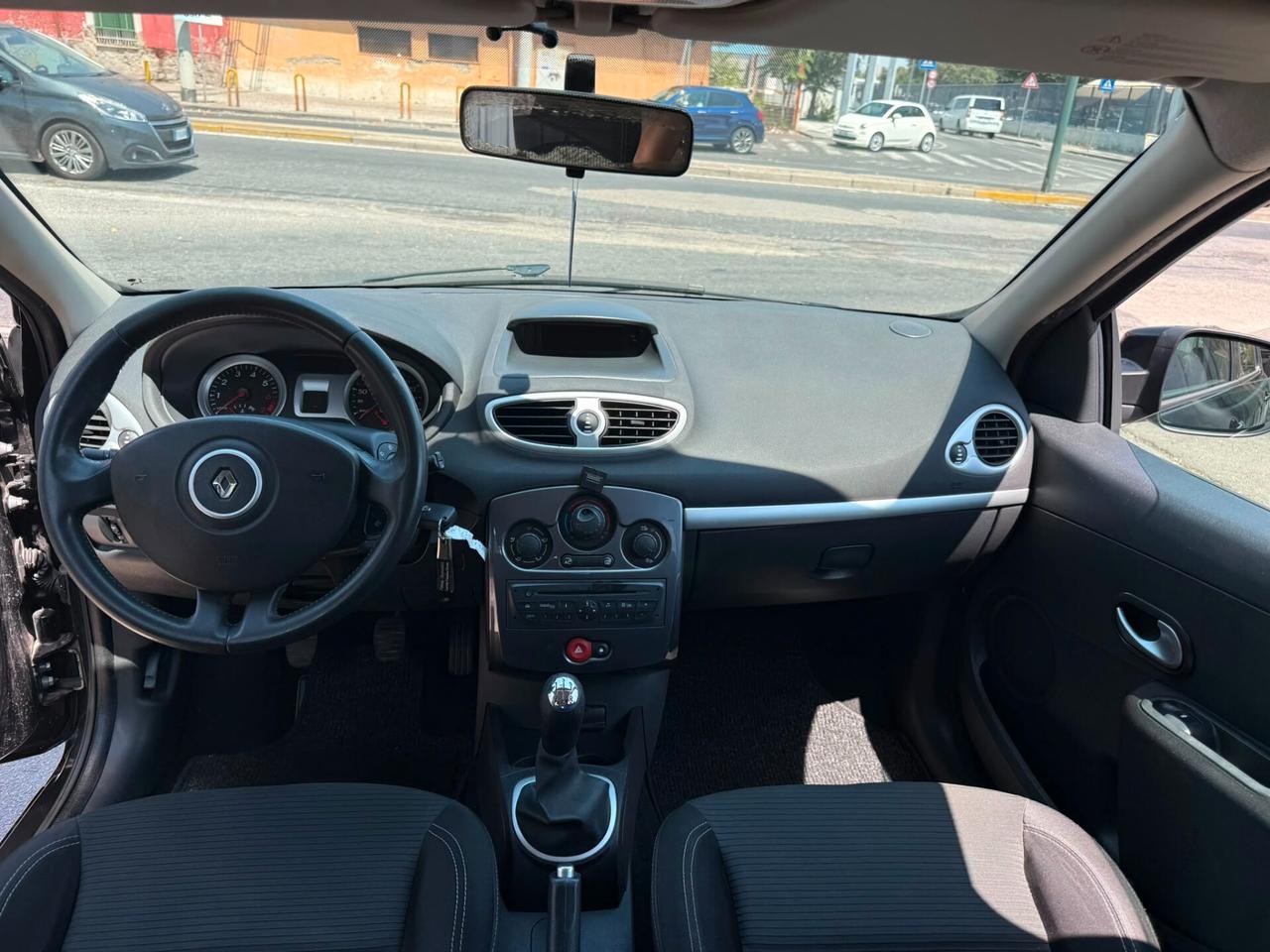 Renault Clio 1.2/gpl di serie 2012 auto impeccabile