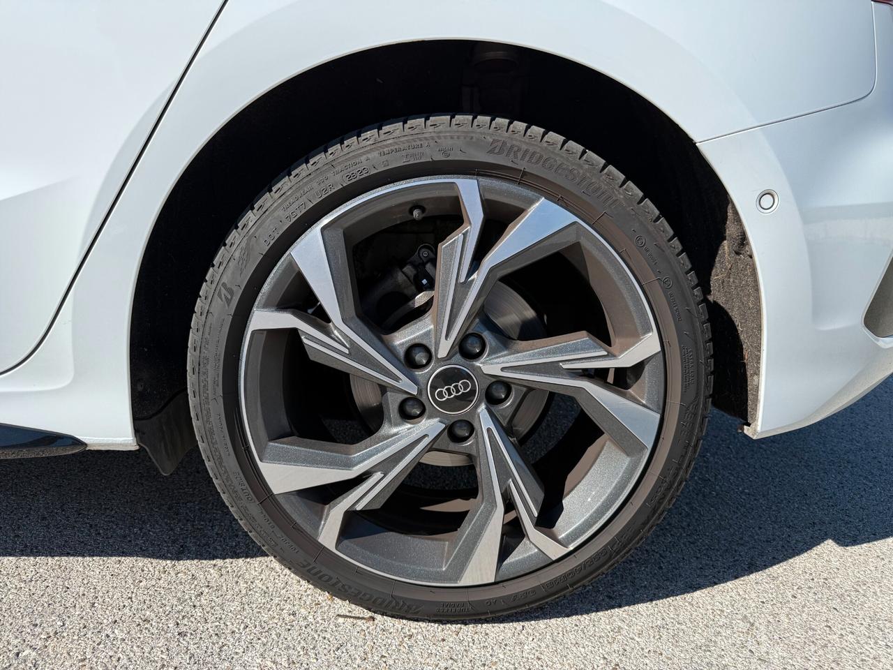 Audi A3 SPB 30 g-tron S tronic line edition
