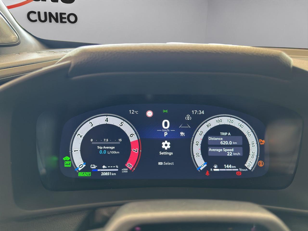 Toyota C-HR 2.0 phev Lounge Premiere fwd e-cvt