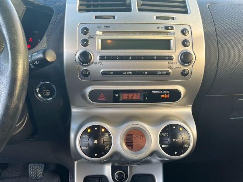 Toyota Urban Cruiser Urban Cruiser 1.4 D-4D AWD Luxury