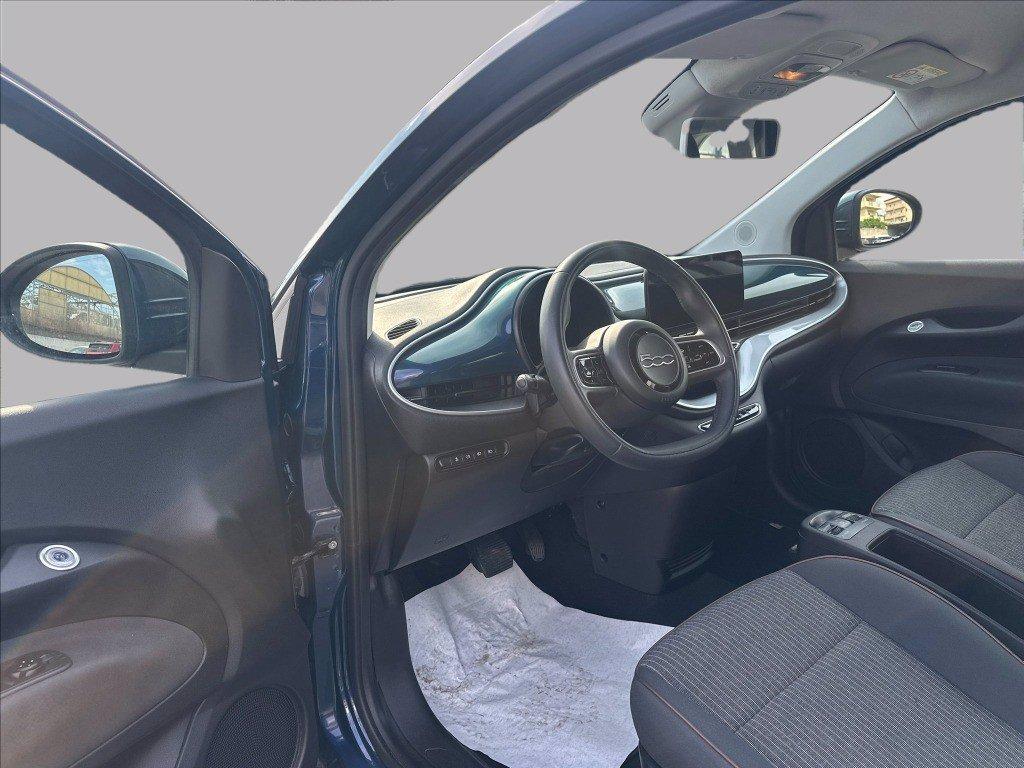 FIAT 500e 42 kWh Icon + del 2022