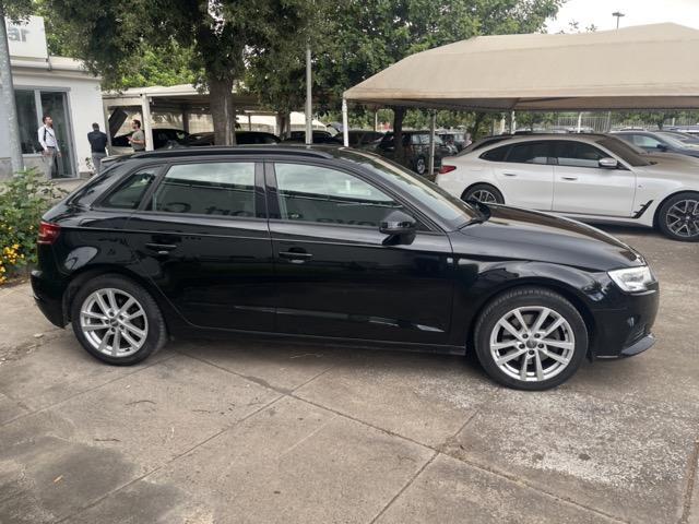 Audi A3 35 2.0 TDI Admired S tronic