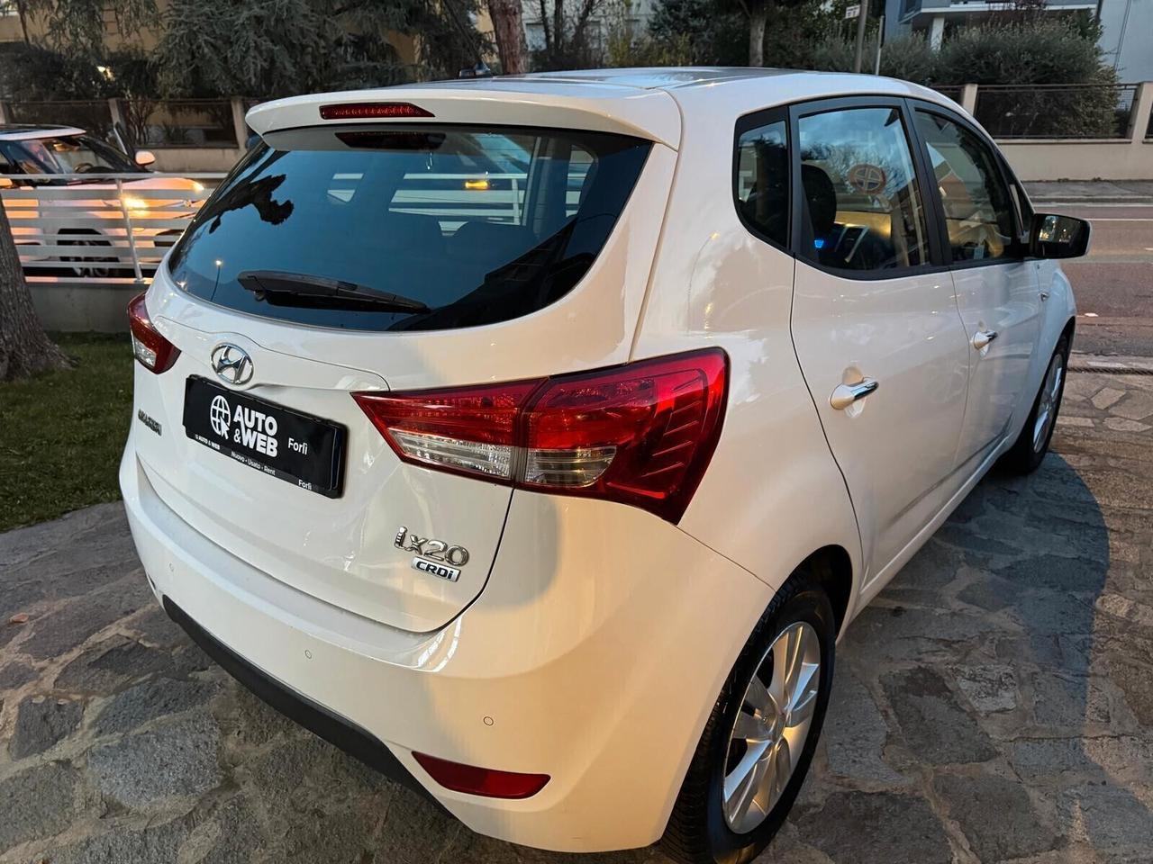 HYUNDAI iX20 1.4 CRDI 90cv COMFORT