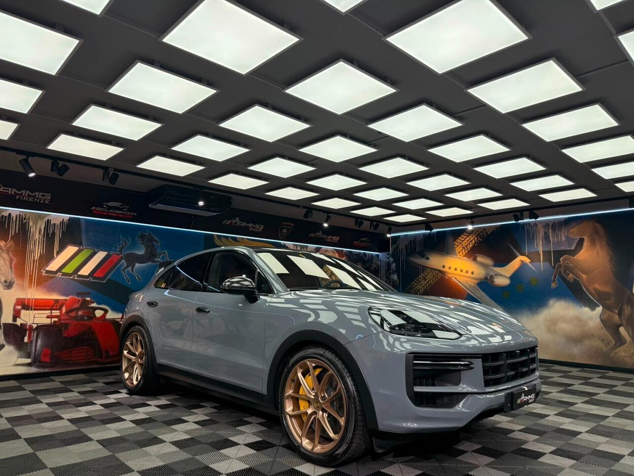 Porsche Cayenne Coupé 4.0 V8 Turbo E-Hybrid GT (929)