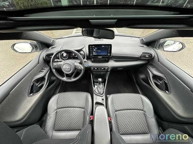 Toyota Yaris 1.5 hybrid Lounge