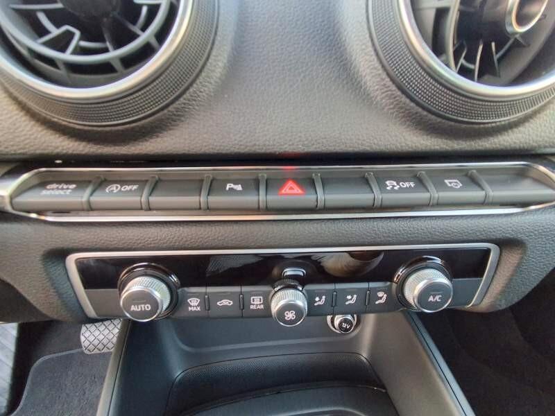 Audi A3 SPB 30 TFSI S tronic Business