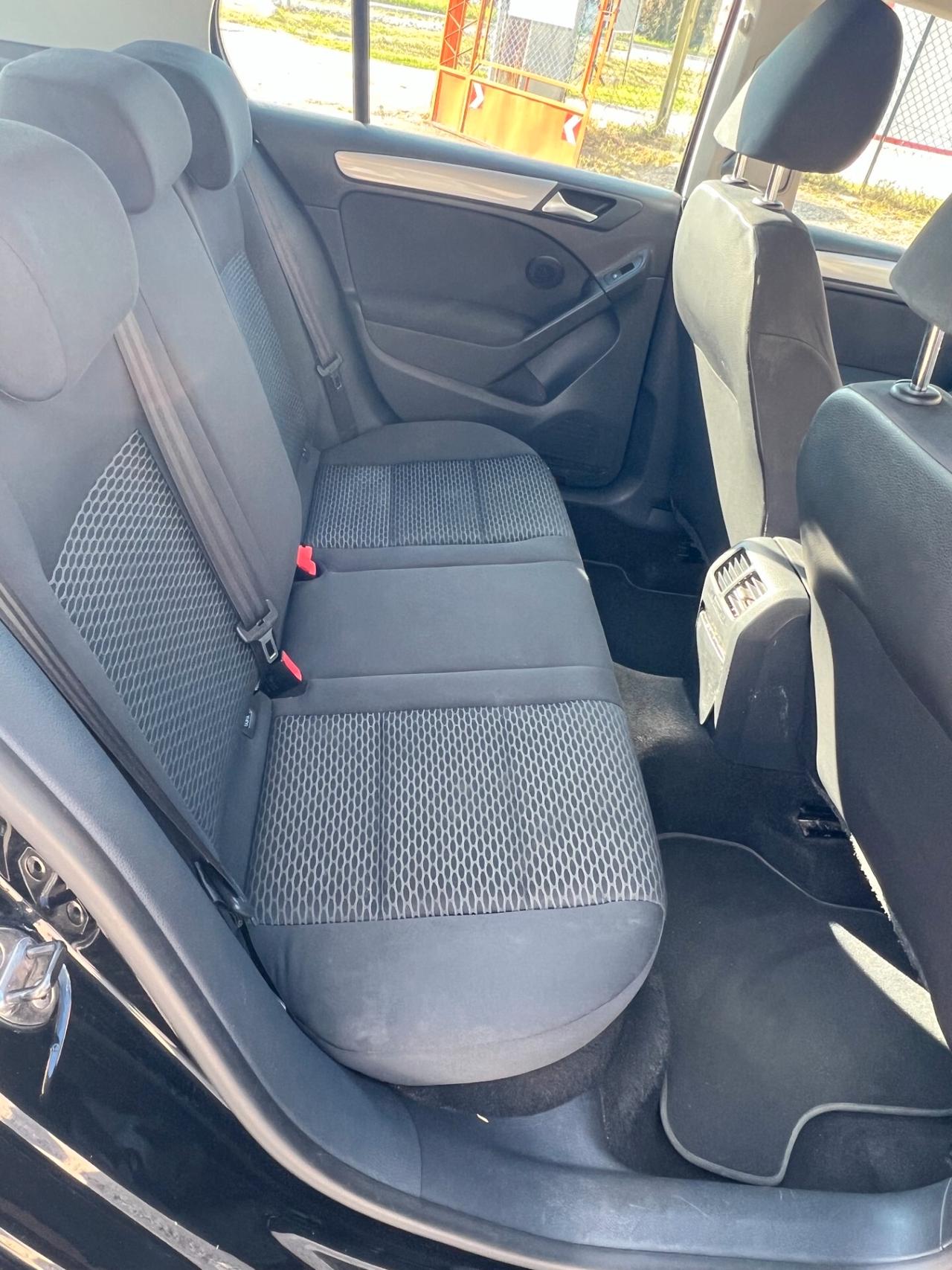 Volkswagen Golf Business 1.6 TDI 5p. Highline
