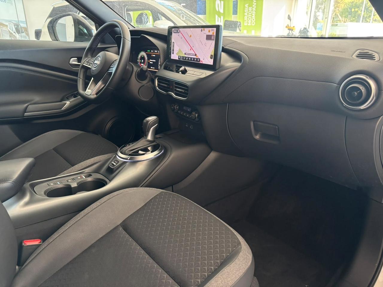 Nissan Juke 1.6 HEV N-Connecta