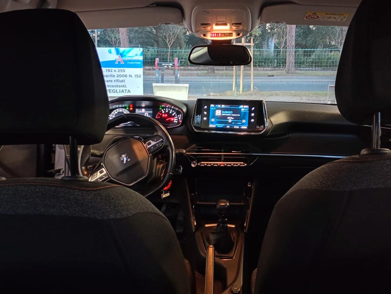 Peugeot 2008 PureTech Turbo 130 S&S Allure POSSIBILITA' DI GARANZIA EUROPEA FINO A 60 MESI COMPRENSIVA DELLA CINGHI DISTRIBUZIONE