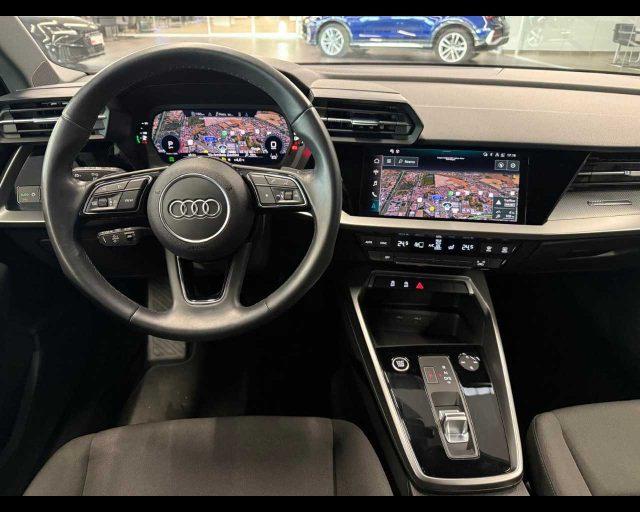 AUDI A3 SPB 30 g-tron S tronic Business Advanced