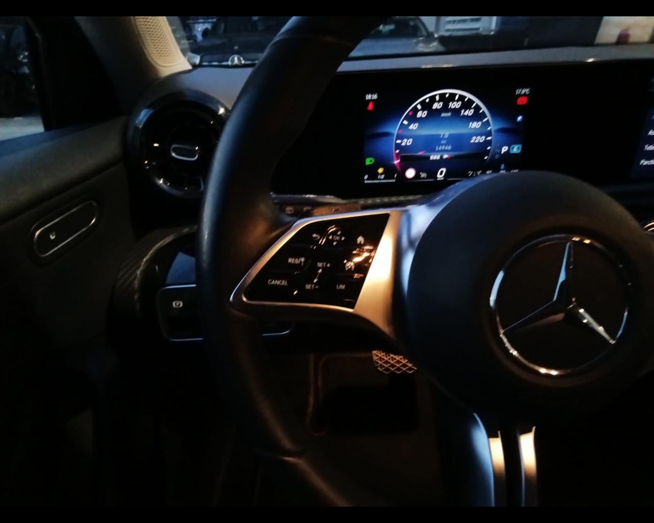 Mercedes-Benz Classe A - W177 2023 - A 180 d Advanced auto