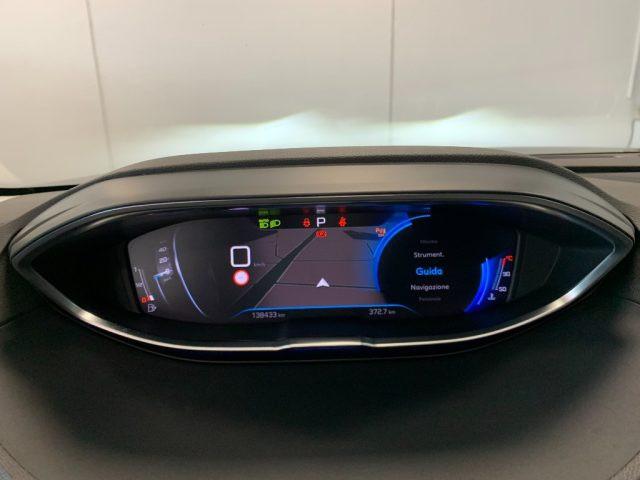 PEUGEOT 3008 1.5 BlueHDi EAT8 Allure Pack Automatico