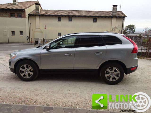 VOLVO XC60 D4 Geartronic Momentum