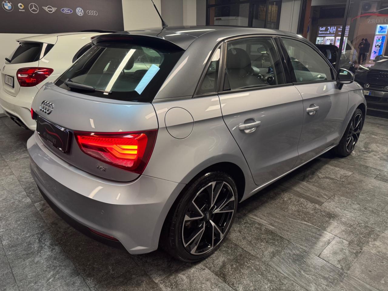 Audi A1 SPB 1.6 TDI 116 CV S tronic S-Line