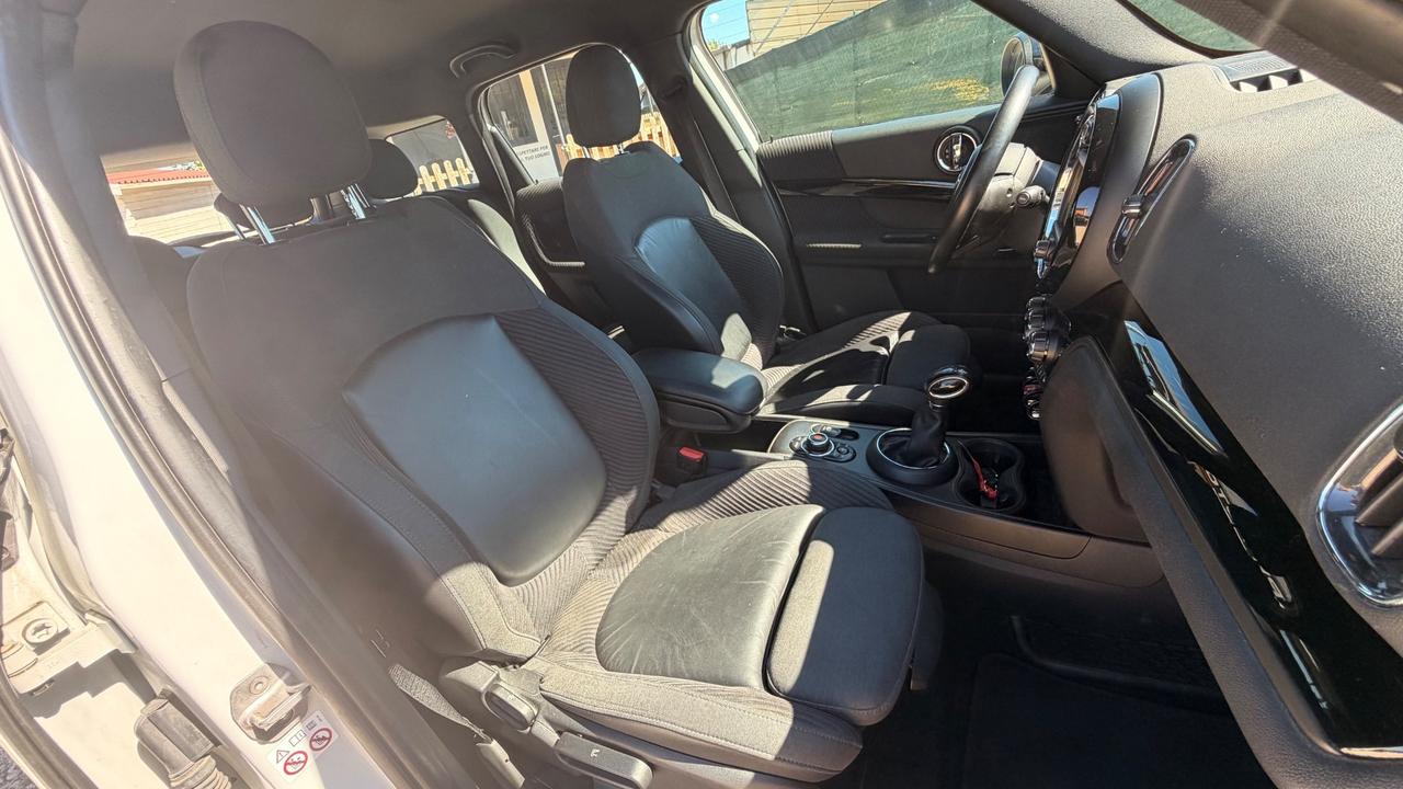 Mini Cooper Countryman 1.5 Hype
