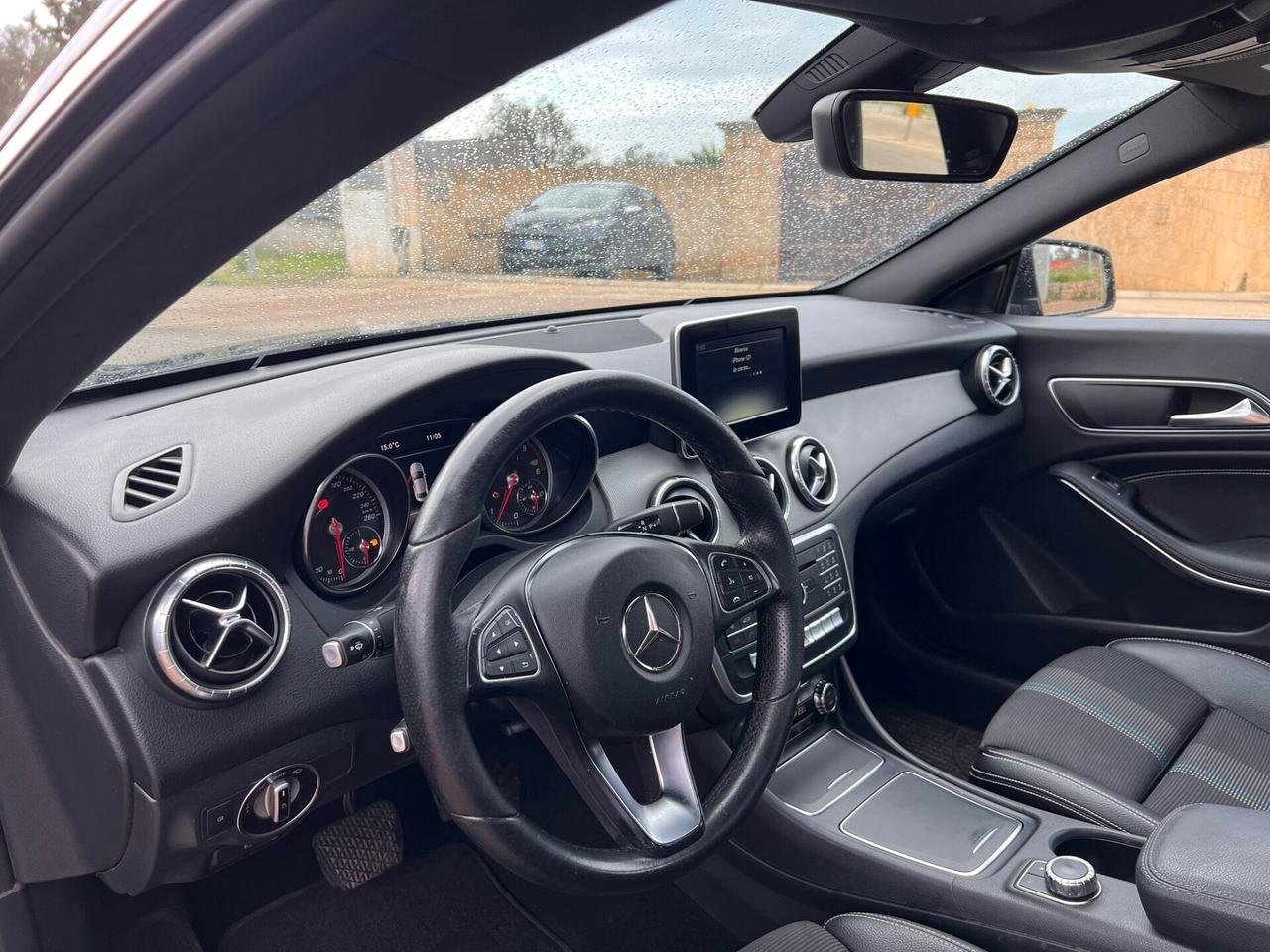 Mercedes-benz CLA 200 d Automatic Sport