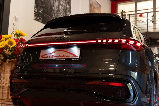 AUDI Q5 TDI 150 kW mHEV+ S tronic quattro S line edition.