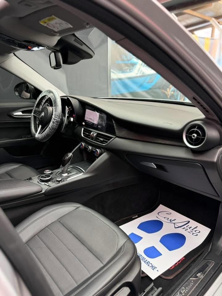Alfa Romeo Giulia 2.2 TD 160 CV AT8 ESTREMA FULL 2020
