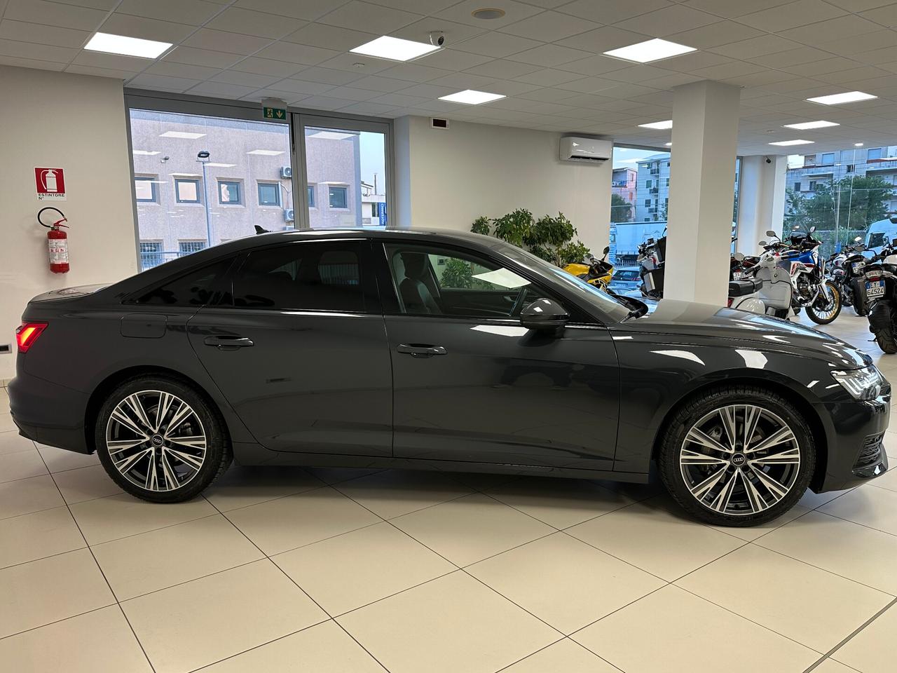 Audi A6 40 2.0 TDI S tronic Business Sport 204CV - 2021