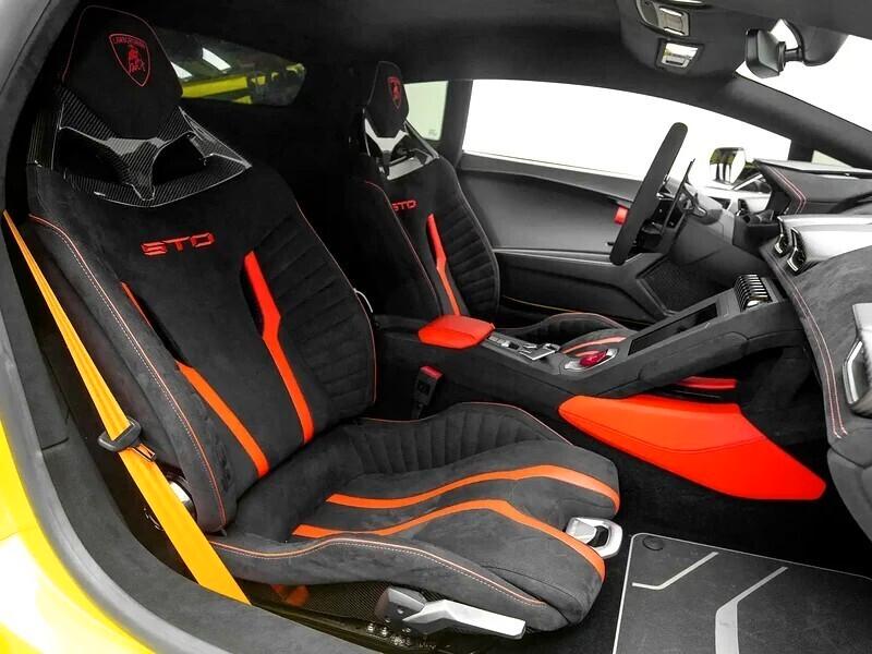 Lamborghini Huracàn STO 5.2 V10 NOLEGGIO LUNGO TERMINE - LEASING FULL INCLUSIVE