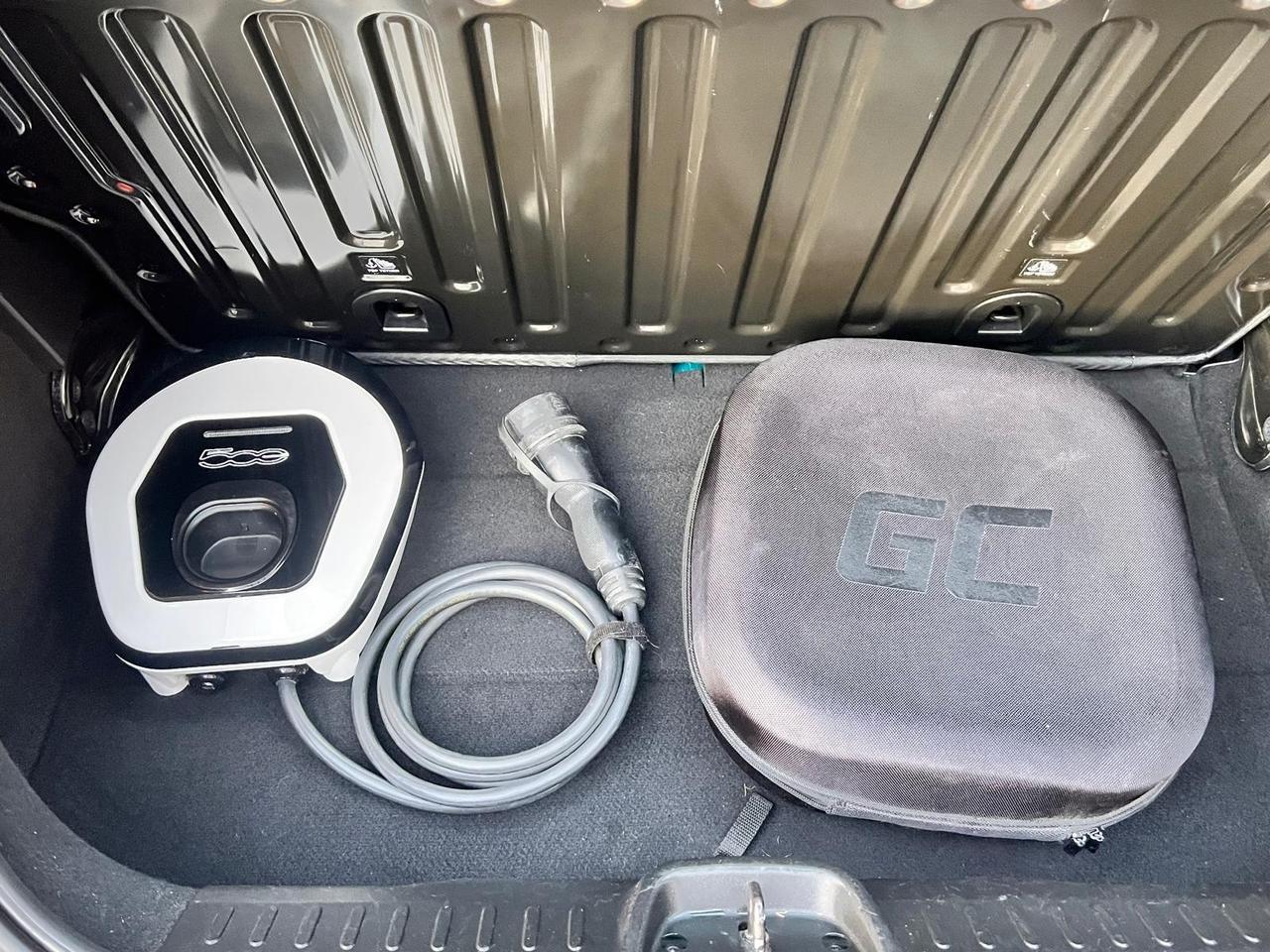 Fiat 500 500e Berlina 42 kWh Icon