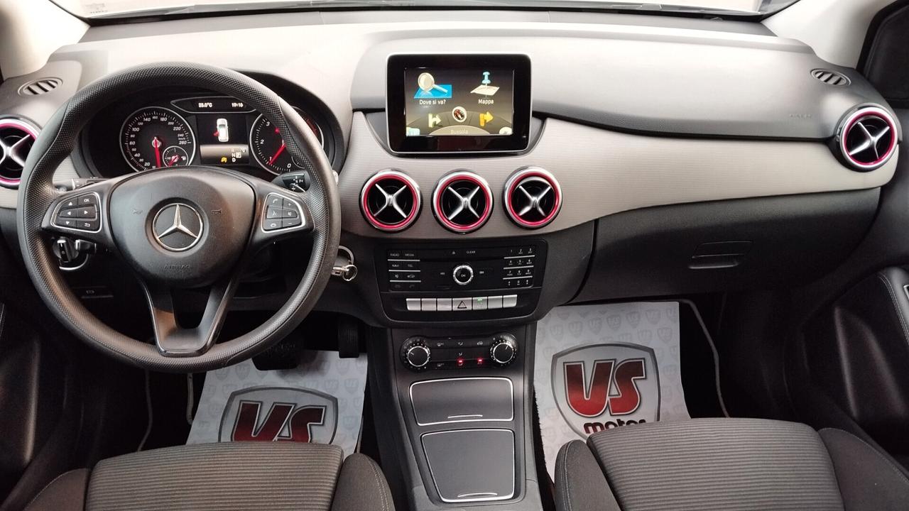 MERCEDES-BENZ 1.5 AUTO-PREZZO PROMO