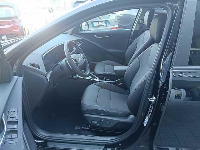 Kia Niro Trifuel 1.6 Hybrid GPL 129 DCT EVOLUTION Aziendale