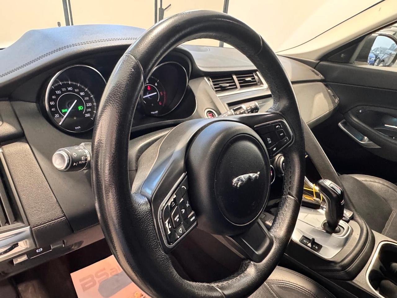 Jaguar E-Pace 2.0D 150 CV AWD aut. S