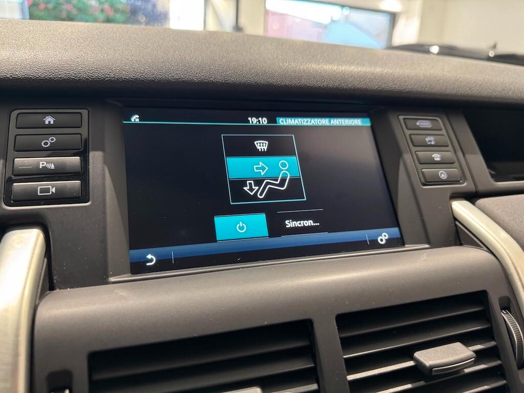 Land Rover Discovery Sport 2.0 TD4 150 CV SE