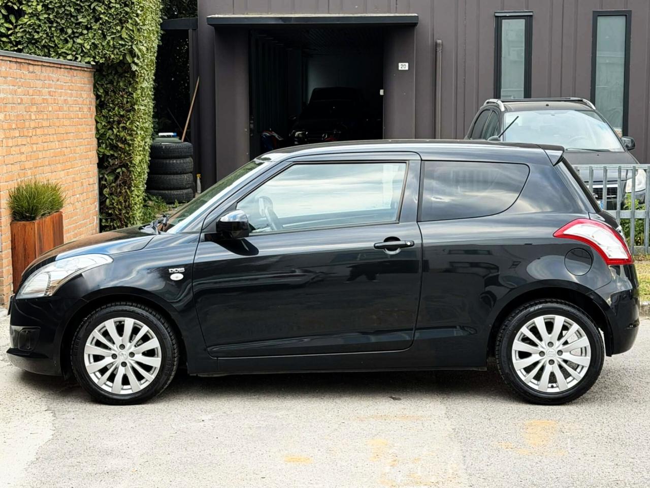 Suzuki Swift 1.3D-139.000km-U.Prop-Tag.Cert-2012