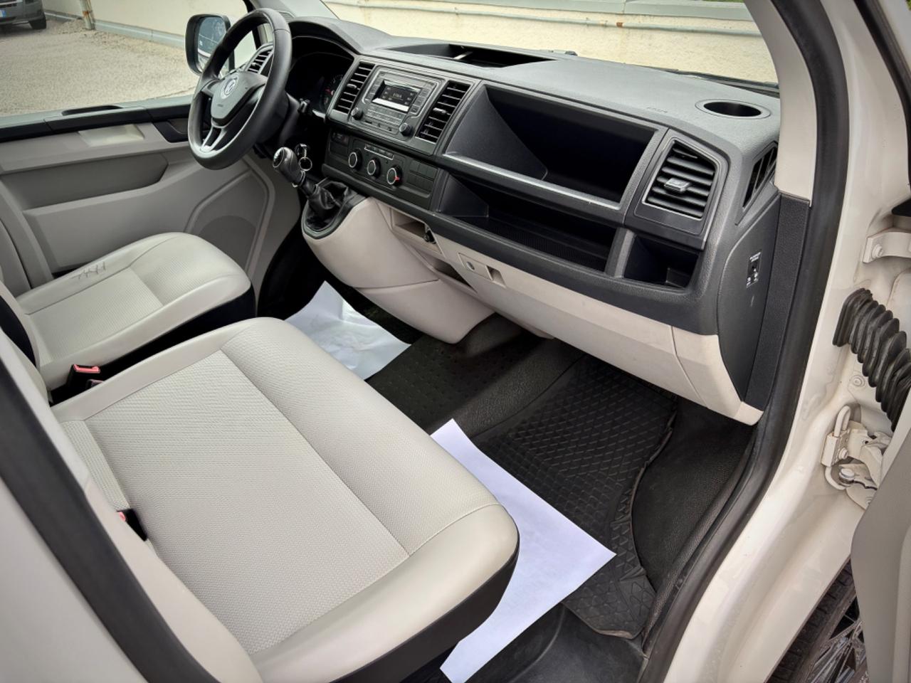Volkswagen Caravelle 2.0 TDI 102CV PC Trendline