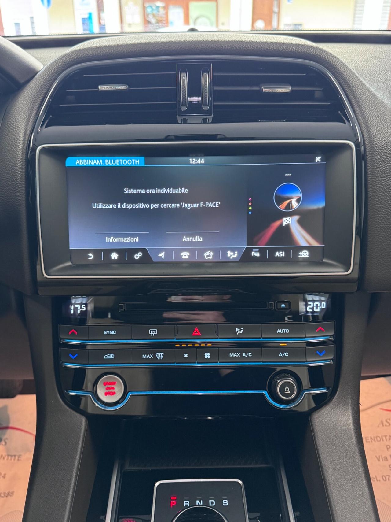 Jaguar F-Pace 2.0 D 180 CV AWD R-Sport Tetto Panoramico