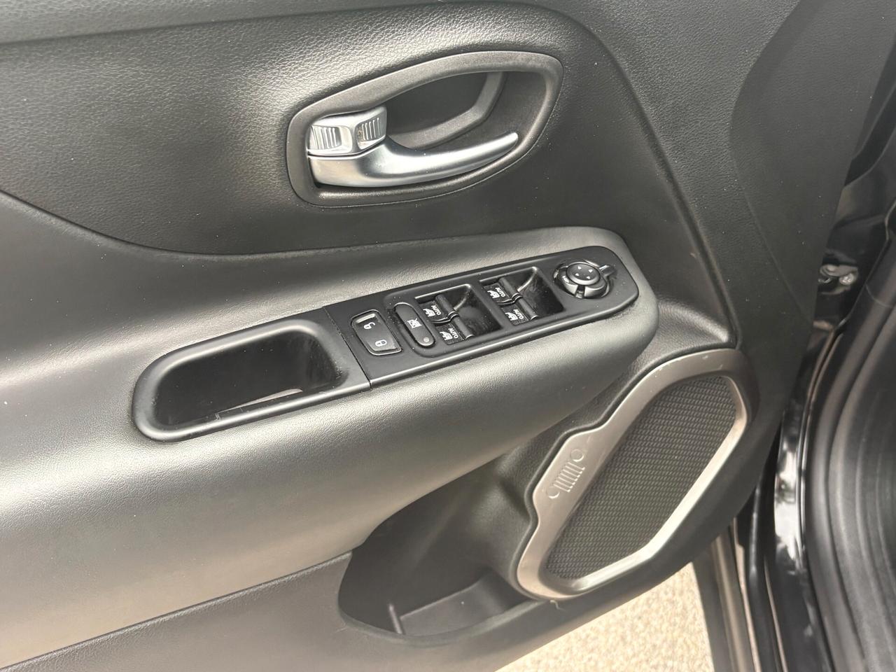 Jeep Renegade 1.6 Mjt 130 CV BLACKLINE KM CERTIFICATI