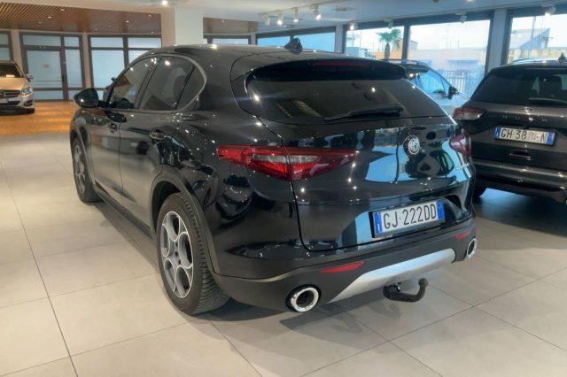 ALFA ROMEO Stelvio 2.2 Turbodiesel 180 CV AT8 RWD Super