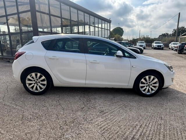 Opel Astra 1.7 CDTI 125CV 5 porte Cosmo