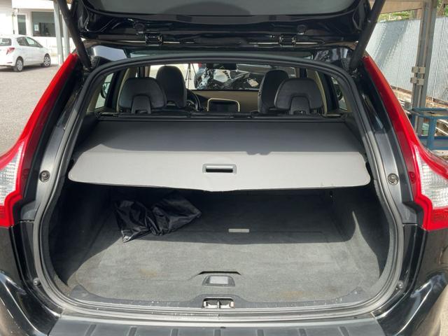 VOLVO XC60 D4 Geartronic Momentum
