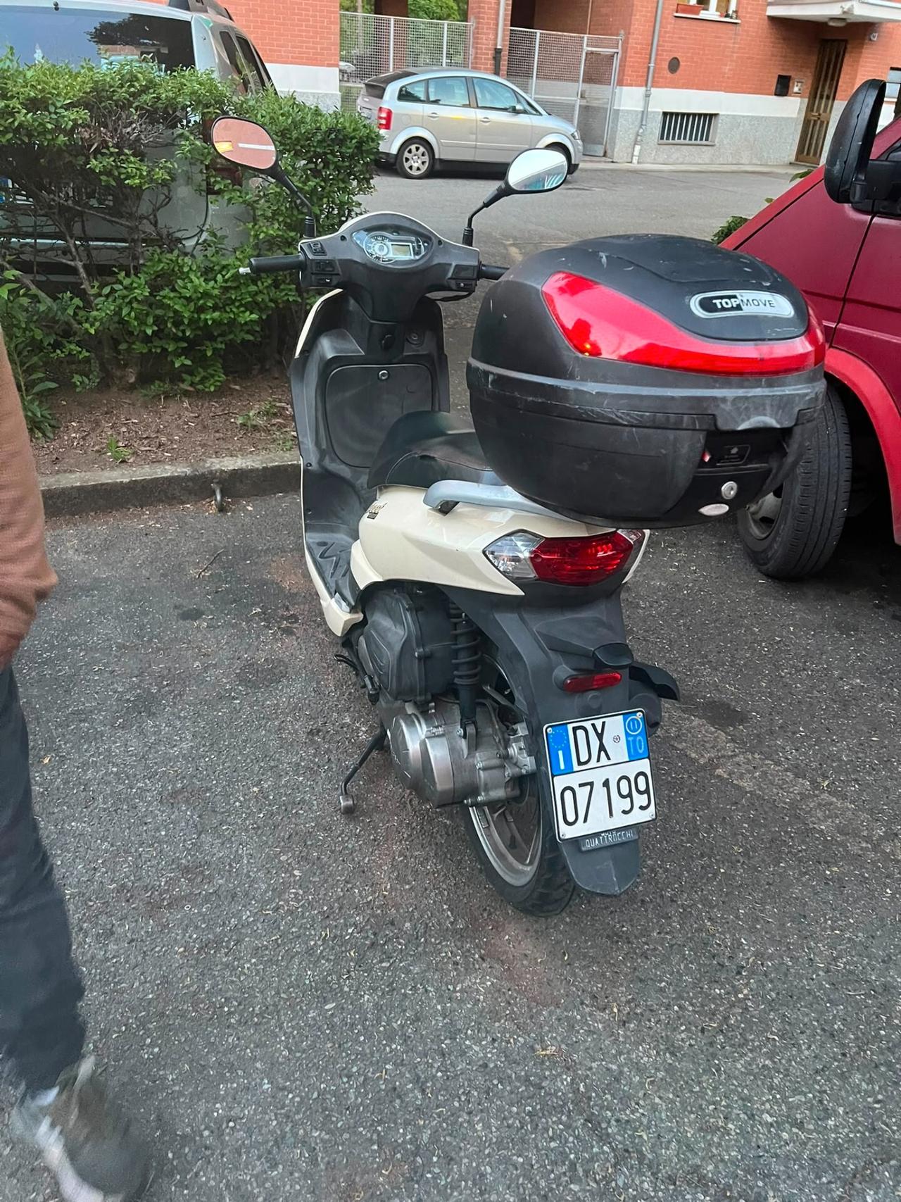 Peugeot Tweet 150