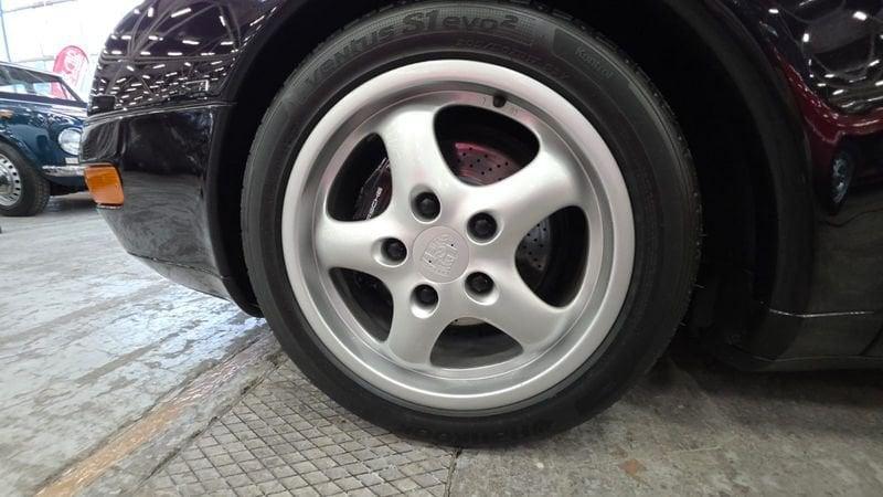 Porsche 911 911 Carrera cat Cabriolet 272 CV (993.1)