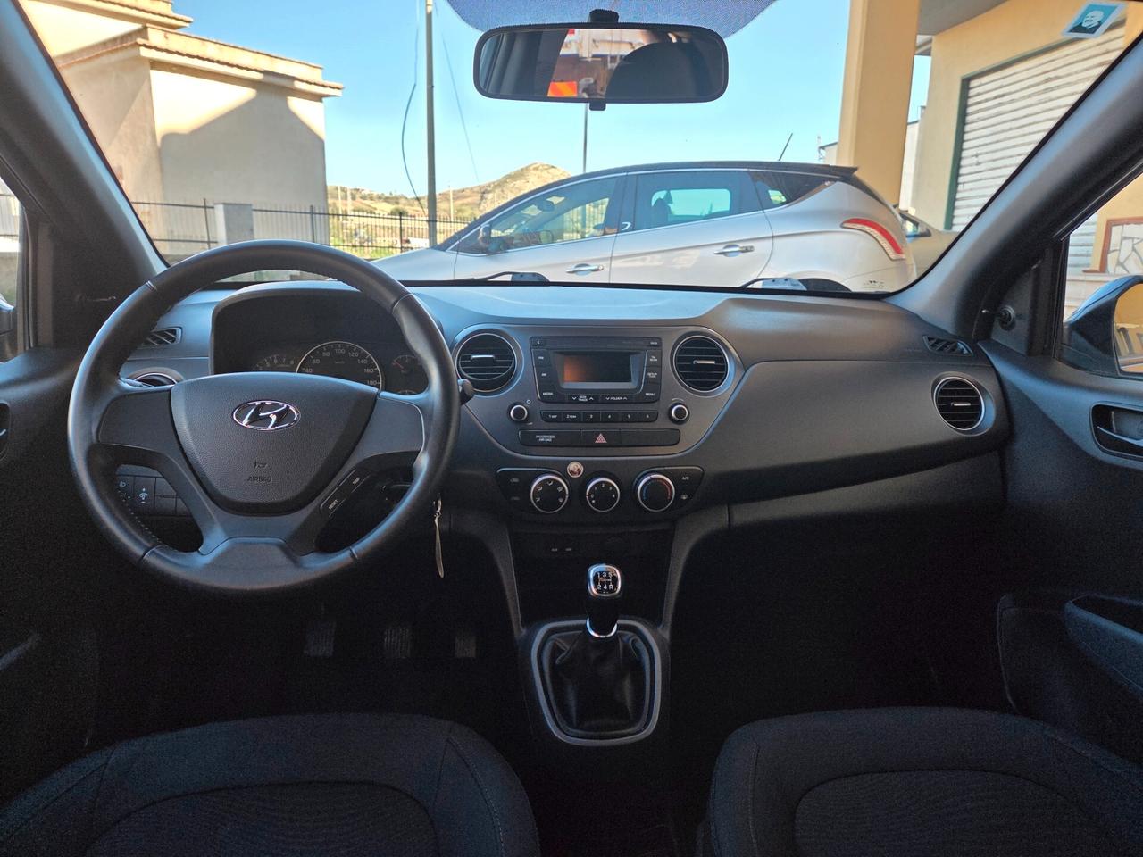 HYUNDAI I10 ANNO 2018 1.0 65 CV KM 59000 CERTIFIC