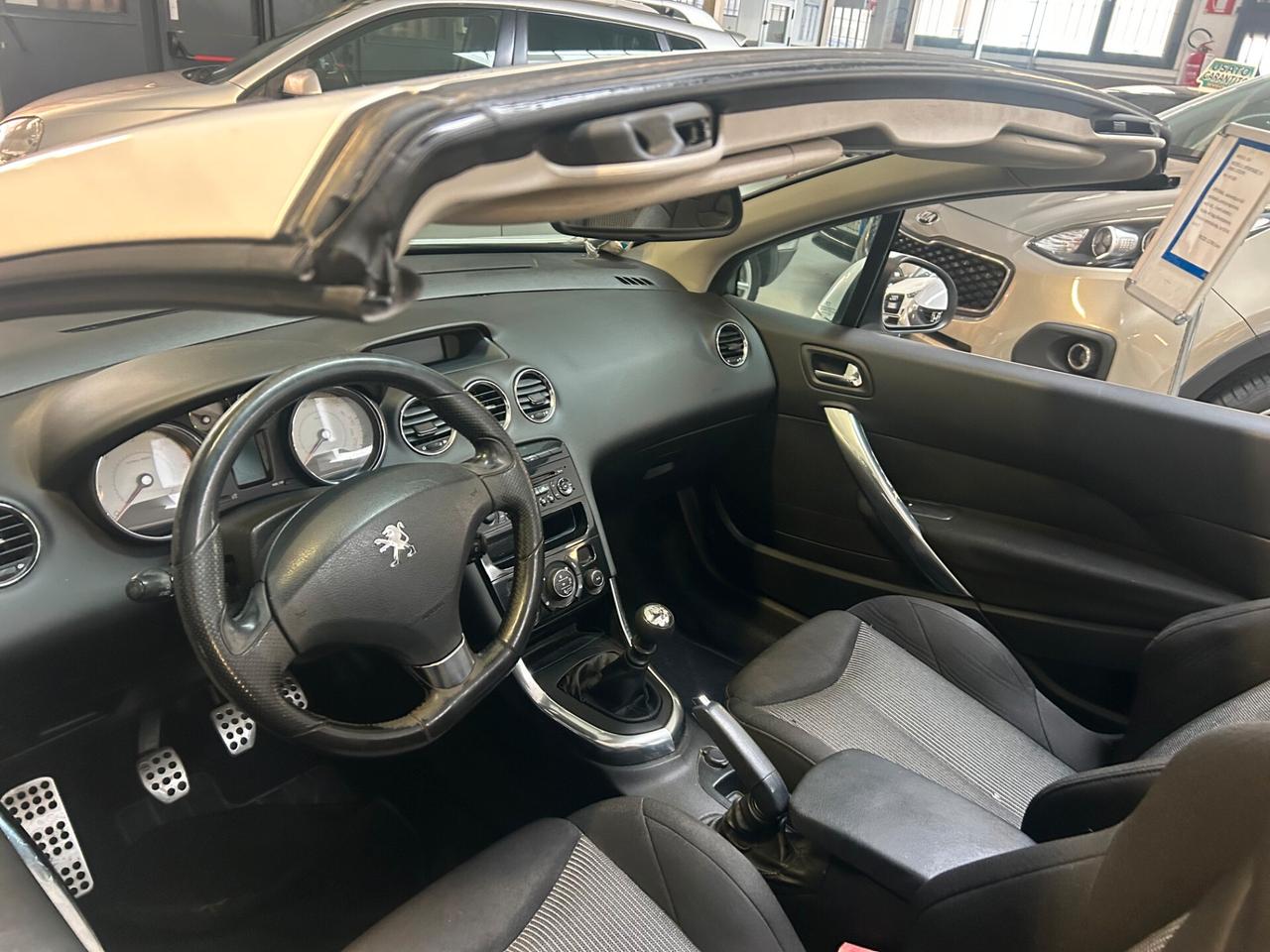 Peugeot 308 1.6 e-HDi 112CV Stop&Start CC Allure